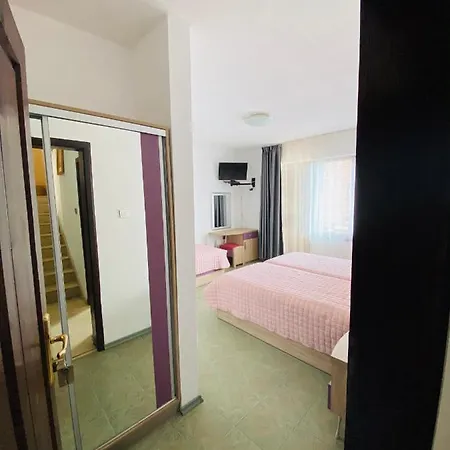Hotel Villi 2*